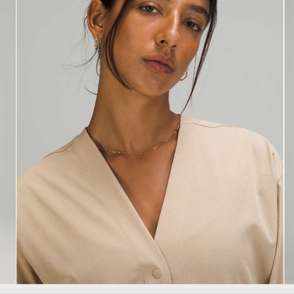 Lululemon Ventlight Button Front Dress NWOT - Picture 4 of 9